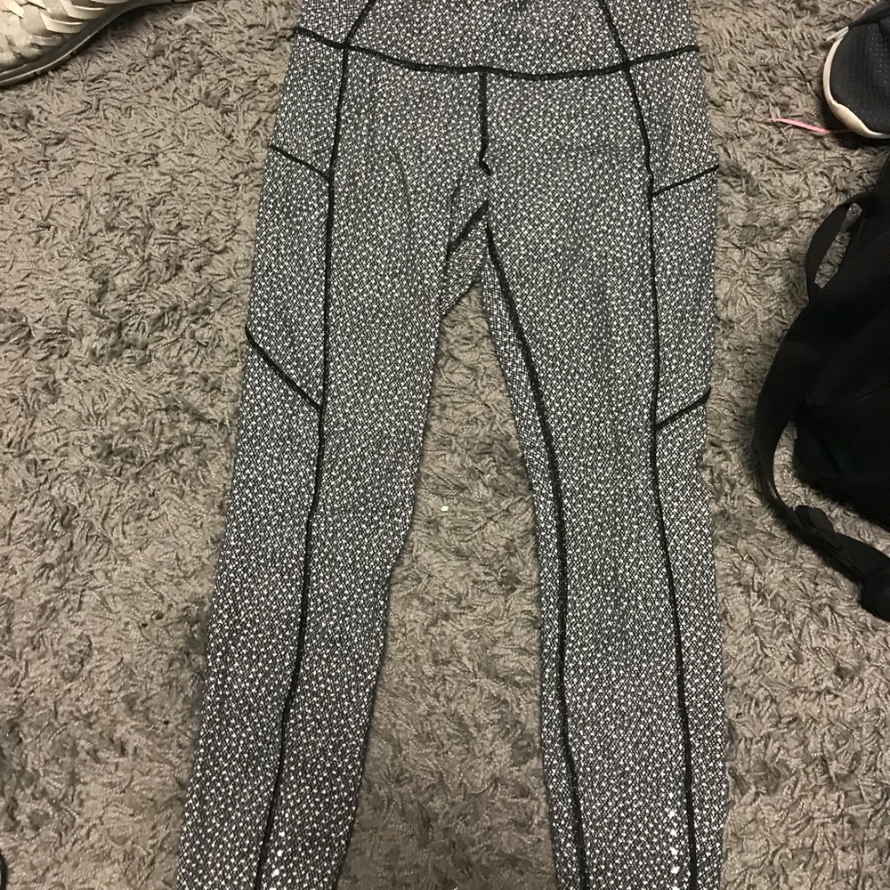 Lulu lemon leggings